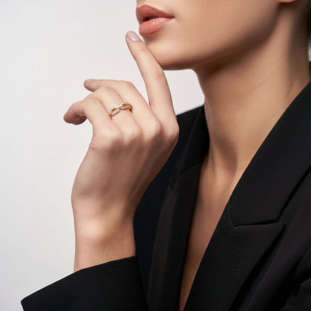 Anillo Aurora Zircon Twist – Acero Inoxidable con Brillo Elegante