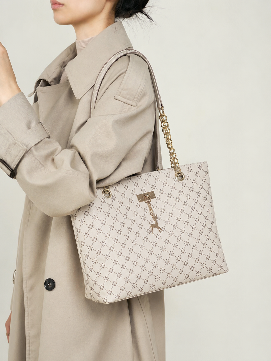 Bolso Bellavienne de Hombro con Gran Capacidad y Acabado de Cuero Suave