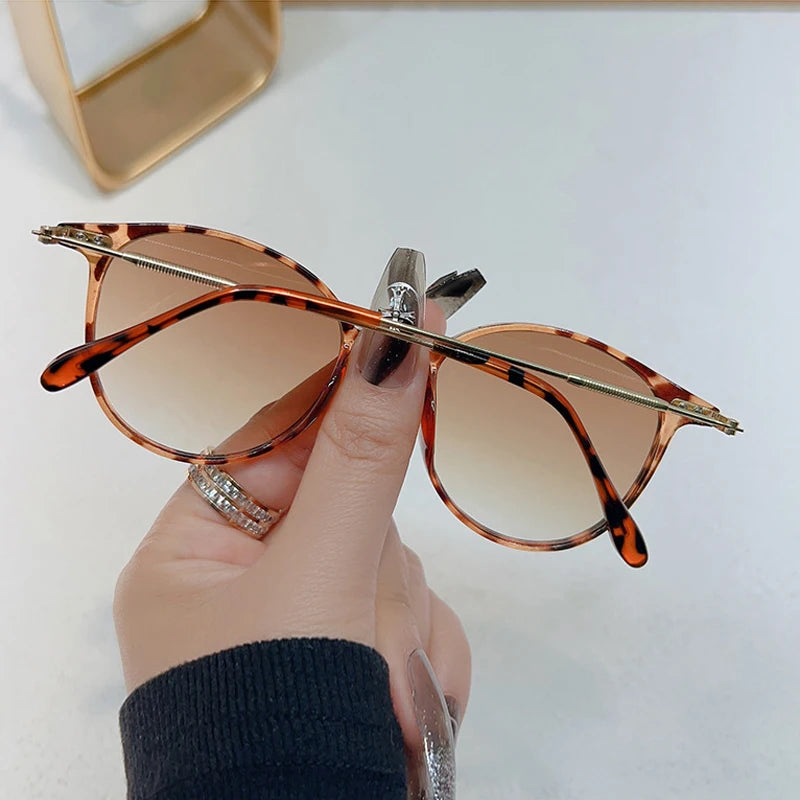Gafas Lioré Vintage – Montura Redonda Retro con Diseño Luxury UV 2026