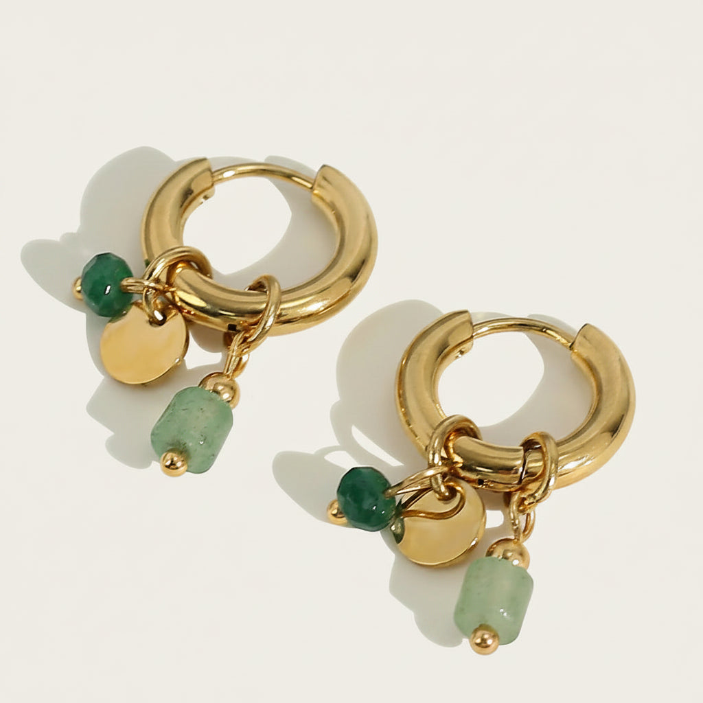 Pendientes Aro – Esencia Esmeralda en Oro 18K