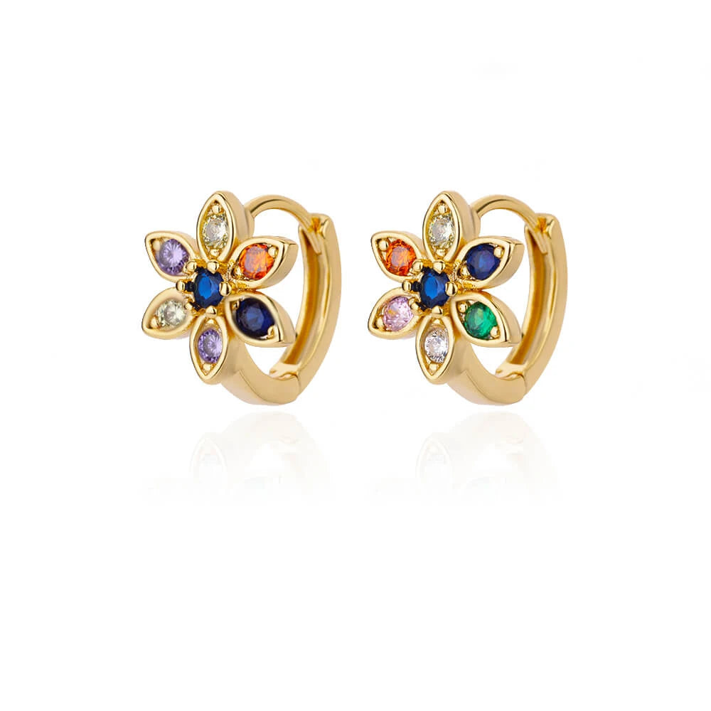 Pendientes Estrella Lúmina – Zirconia Brillante en Acero Inoxidable Dorado