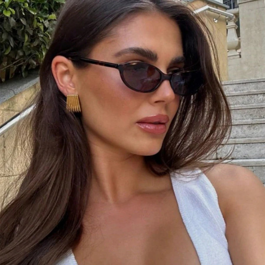 Gafas Nébula Punk – Montura Oval Retro Cat Eye con Estilo Trendy