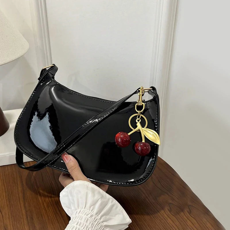 Bolso Cereza Chic de Hombro para Mujer – Piel Sintética Elegante y Versátil